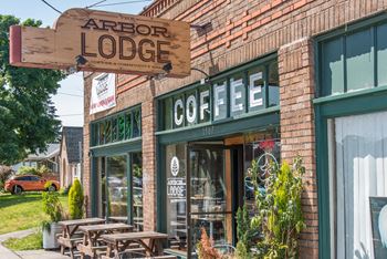 Claudia Arms | Portland, OR